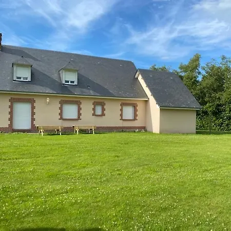 Semesterbostad Grande Maison Familiale Proche 10personnes Auberville-la-Manuel